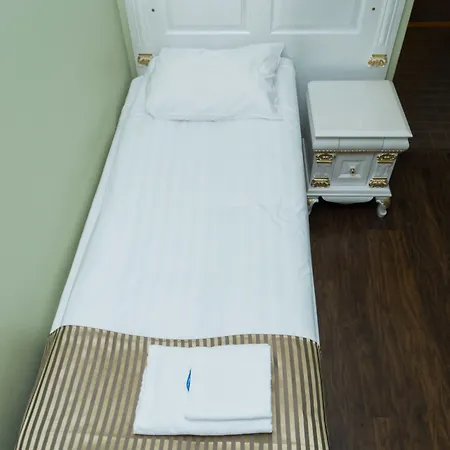 Golden Dome Ξενοδοχείο