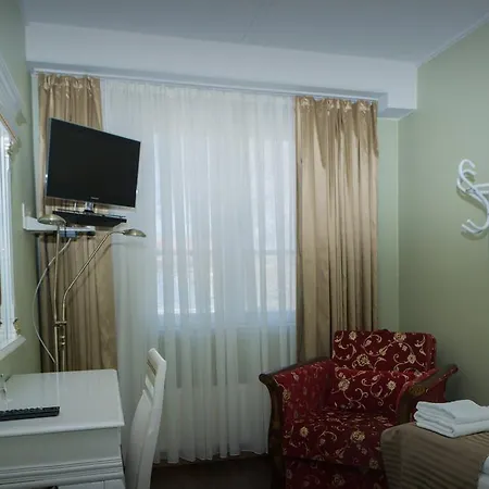 Ξενοδοχείο Golden Dome 4*