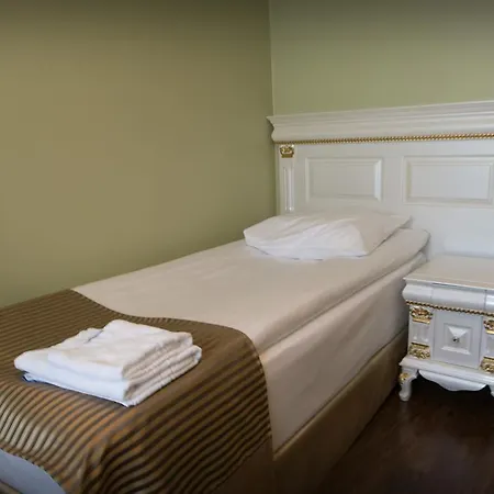 Golden Dome Hotel 4*