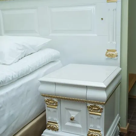 Golden Dome Hotell Idensalmi