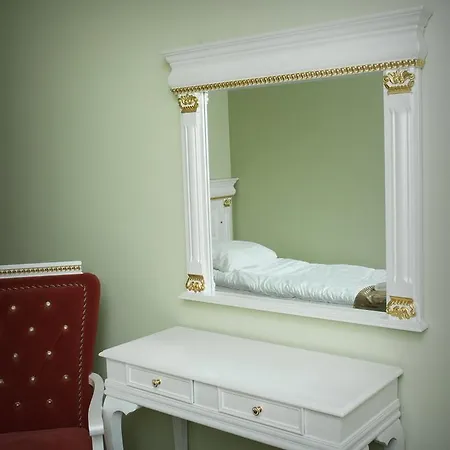 Golden Dome Ξενοδοχείο